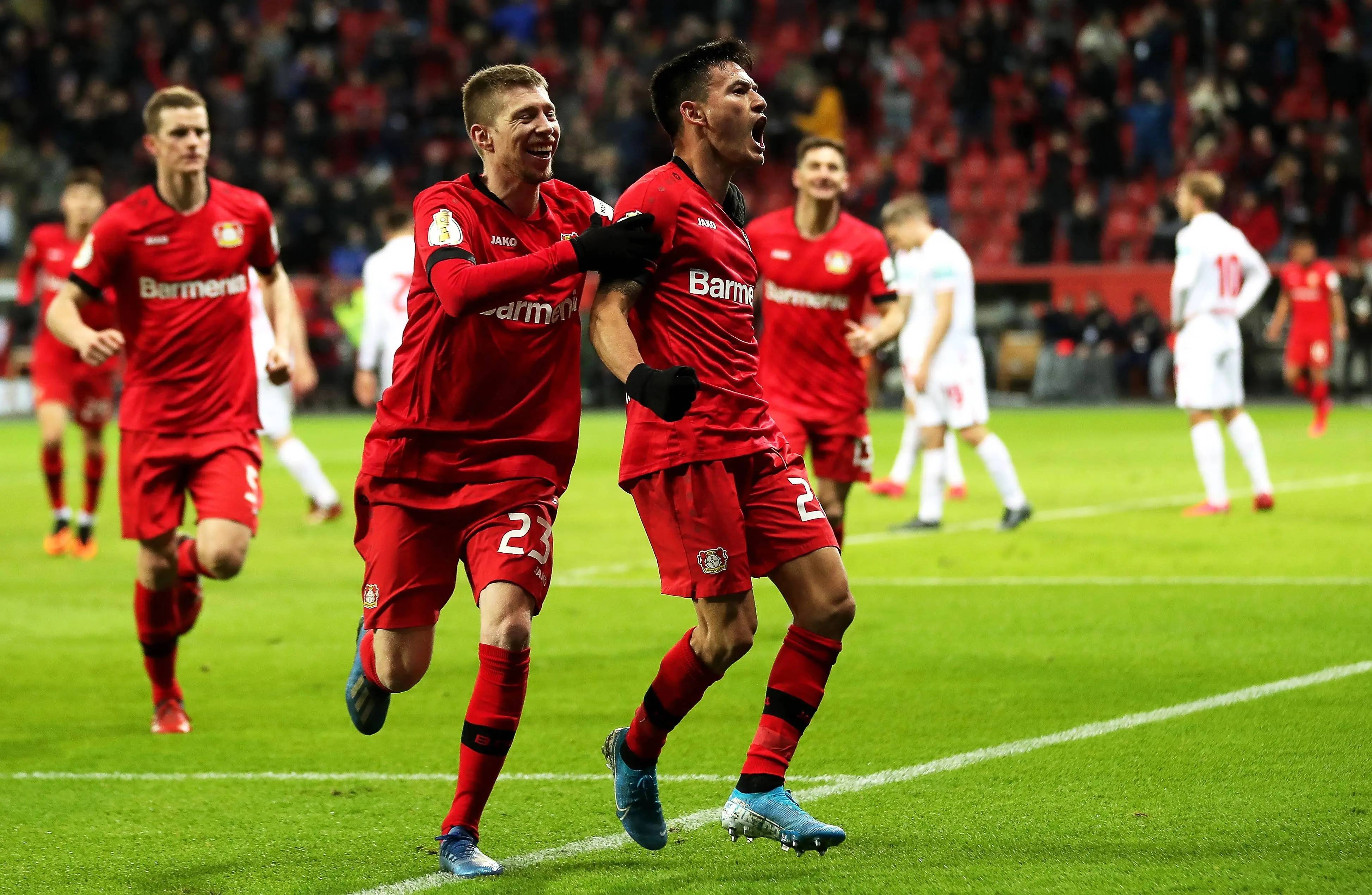 告别德甲!弗赖堡被降级,球迷泪目 告别德甲!弗赖堡被降级,球迷泪目