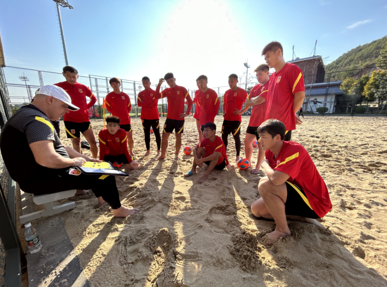 黎巴嫩击败印度尼西亚夺得游泳头衔 黎巴嫩击败印度尼西亚夺得游泳头衔