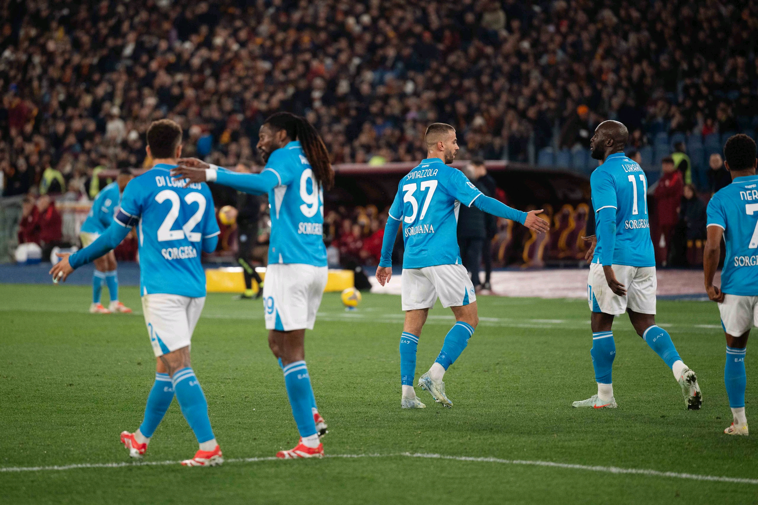 关于那不勒斯遭遇连败，逼近降级区的信息