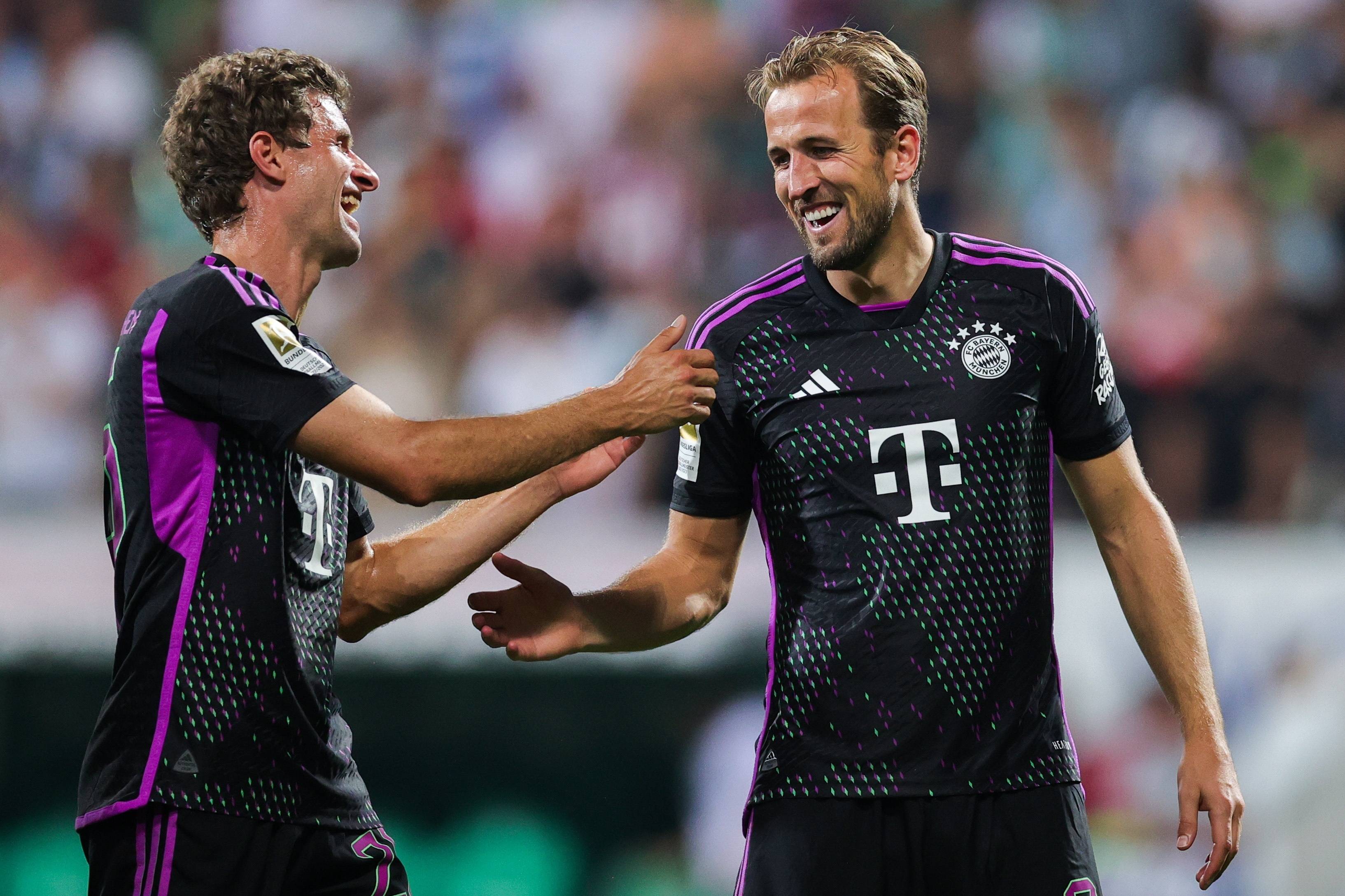 包含拜仁慕尼黑再次告捷，继续领跑德国顶级联赛的词条