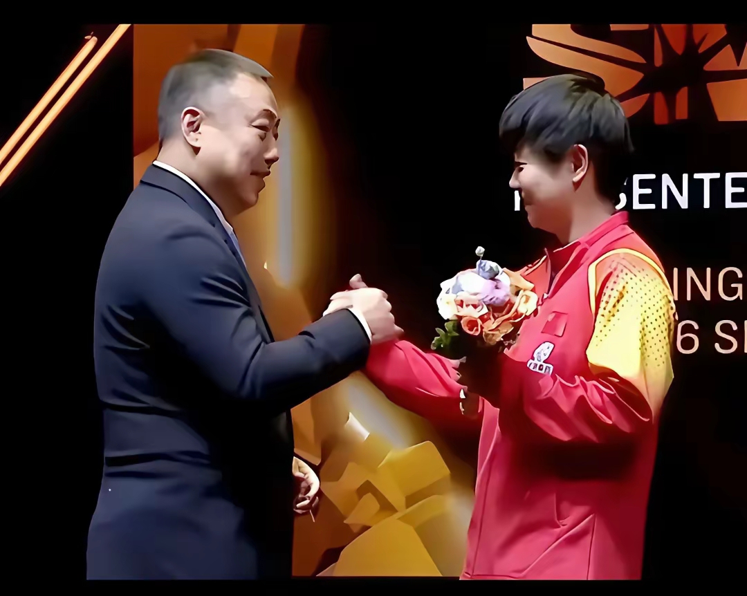 乒乓球队主教练发声，誓言带队登顶