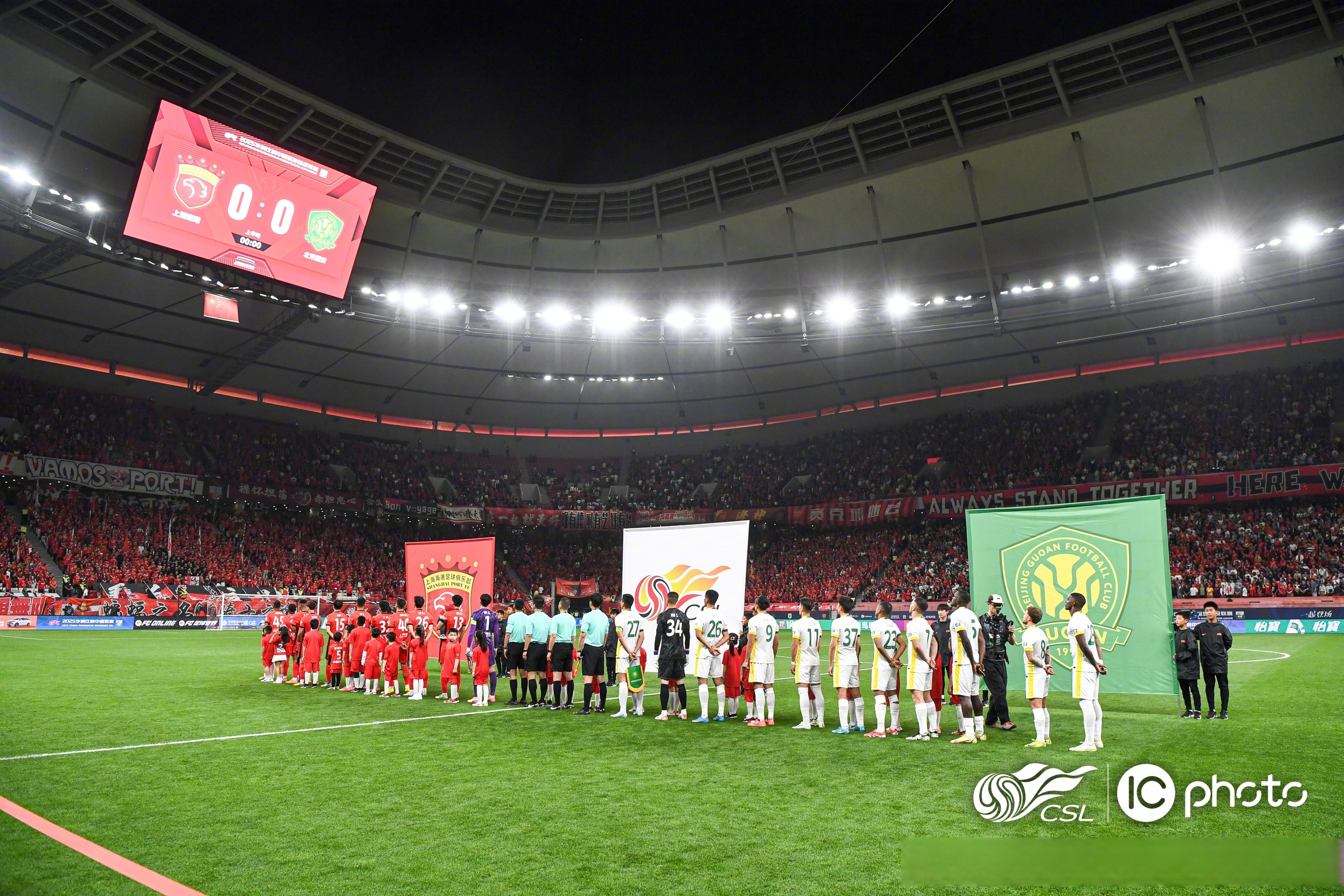 关于北京队力克上海队，塔图姆带队取胜的信息