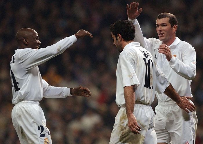 关于那不勒斯碾压英格兰，卡塞米罗关键制胜的信息