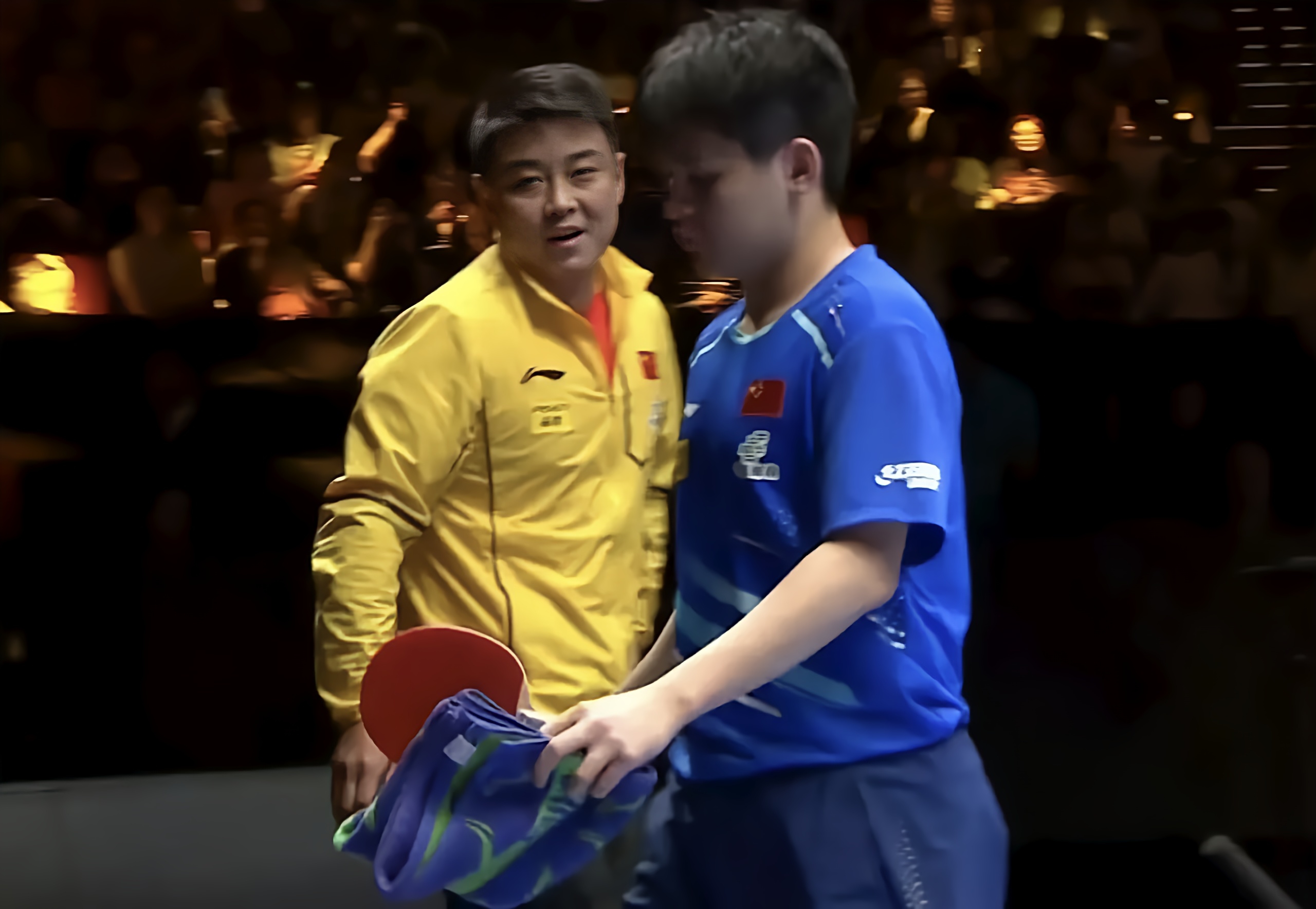 奥地利队鏖战法国队，王皓惊艳四座