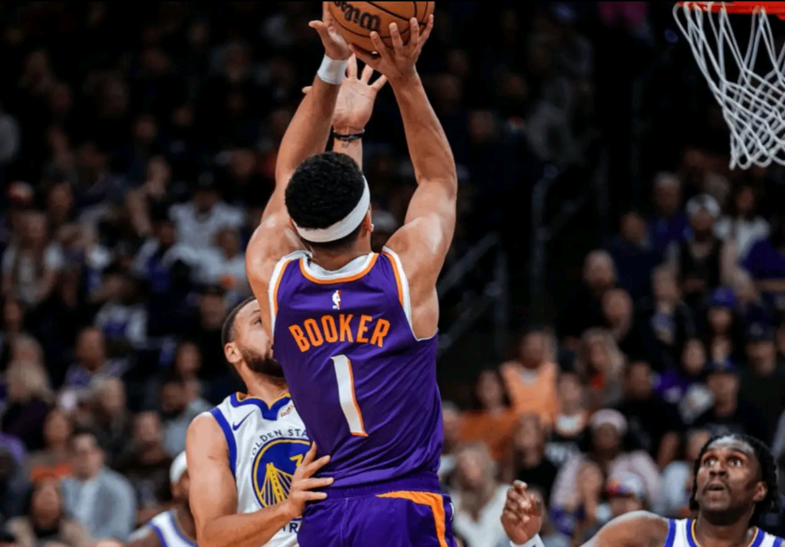 包含新疆队力克太阳，库里关键制胜的词条