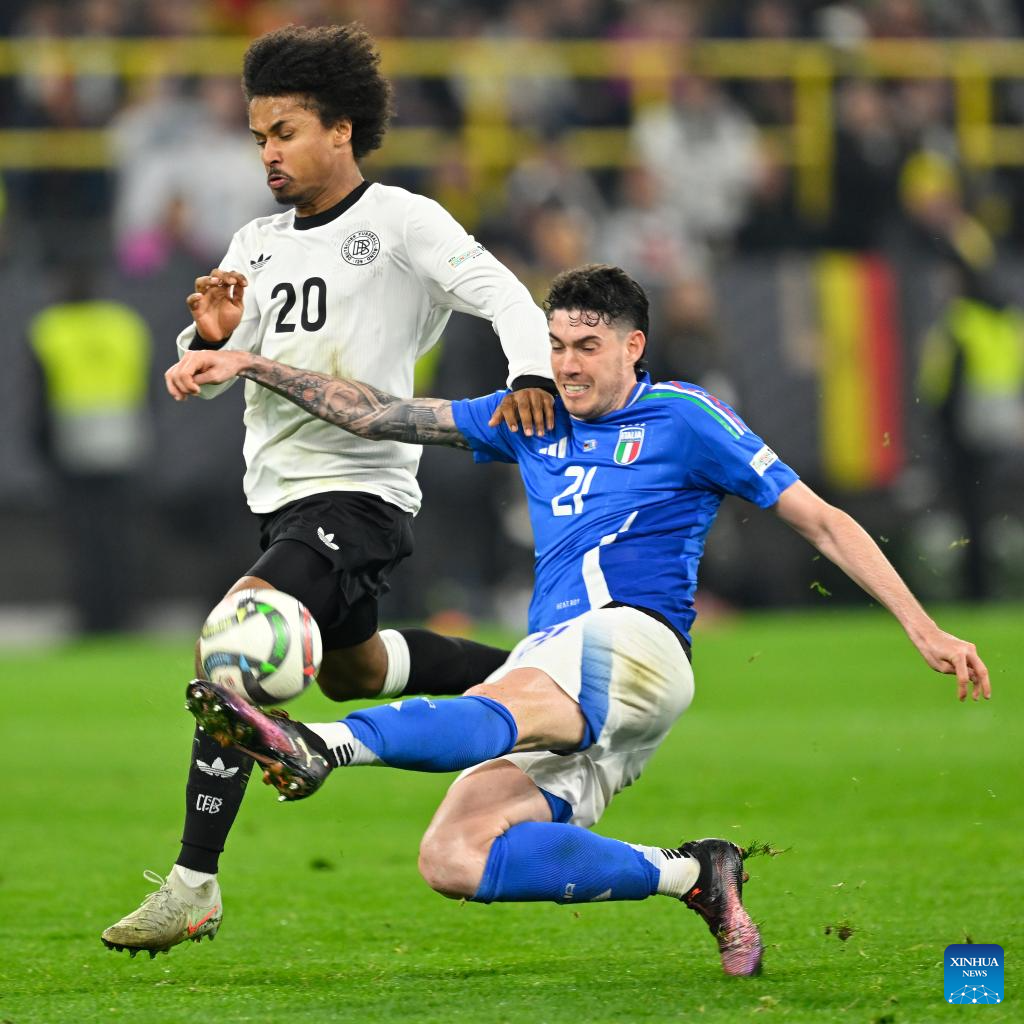 雷火电竞官网-欧洲足球联赛火爆对决强队竞逐最终胜利