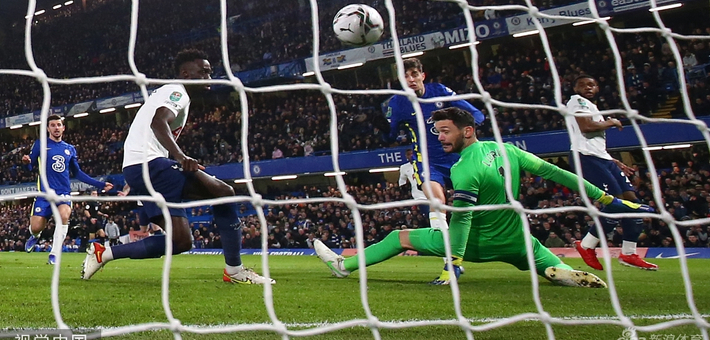 韩国横扫英格兰，哈弗茨刷新纪录