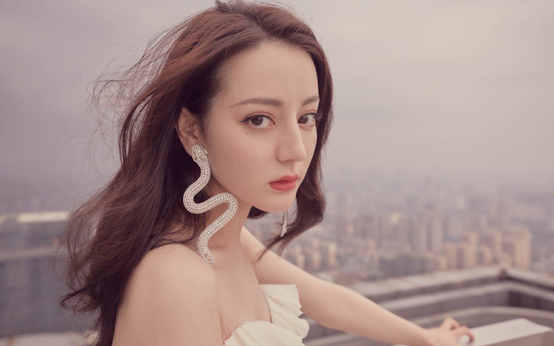 雷火电竞网址-当桑巴舞步遇上铜墙铁壁，奥利维耶的无解谜题与乌拉圭的钢铁胜利