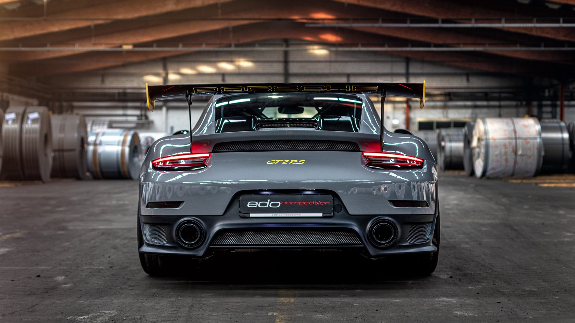 雷火电竞网站-从德黑兰到喀土穆，一场足球如何成为文明对话的隐秘密码