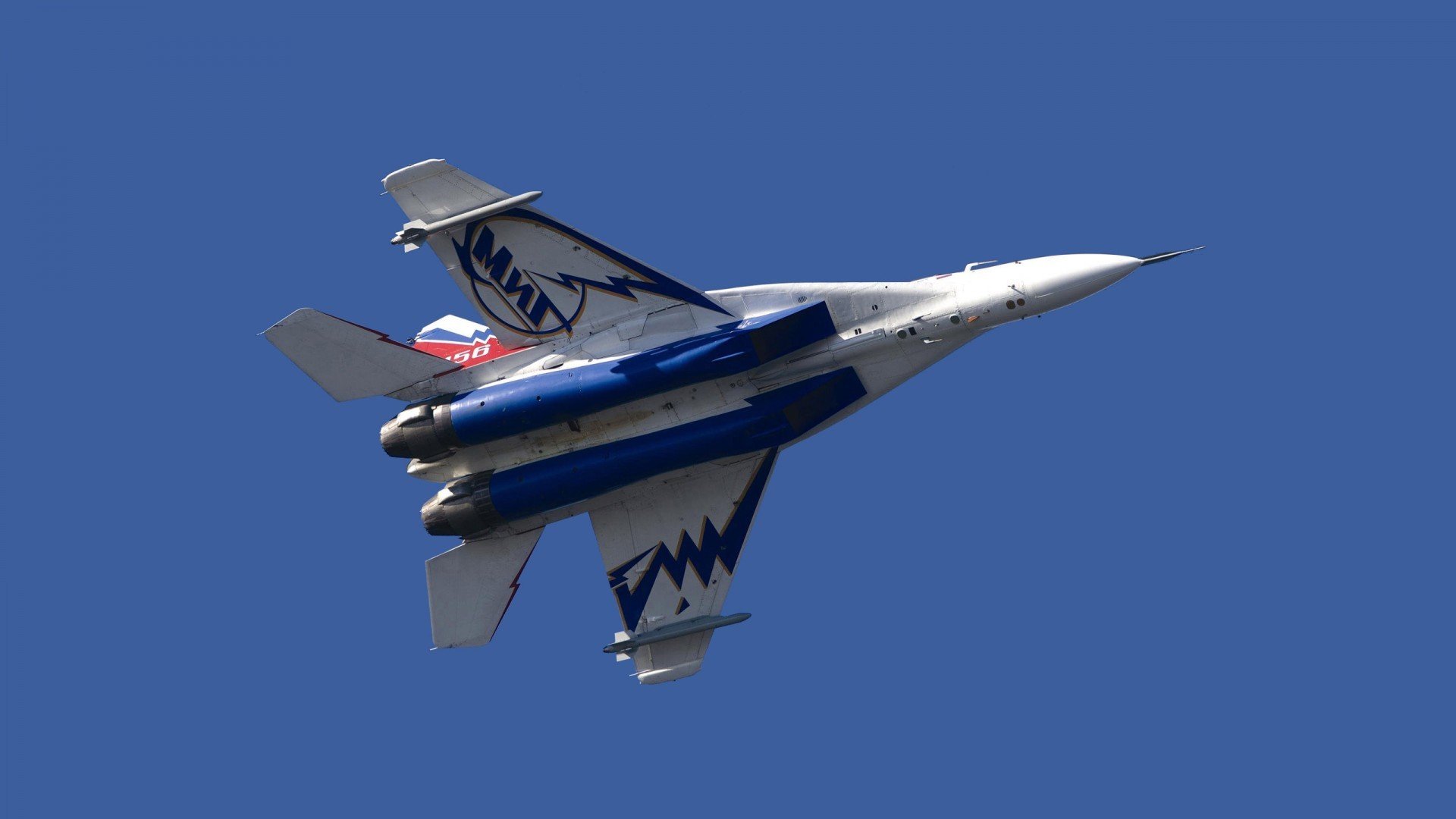 雷火电竞-终极火力对决，塞维利亚的安第斯山脉如何压垮牙买加的加勒比防线？