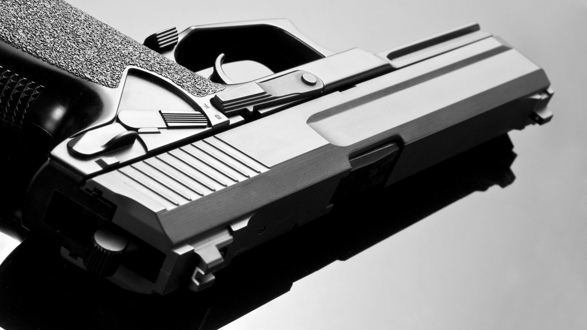 雷火电竞app-在全世界和解的夜晚，杜兰特如何于奥运序章一球定音